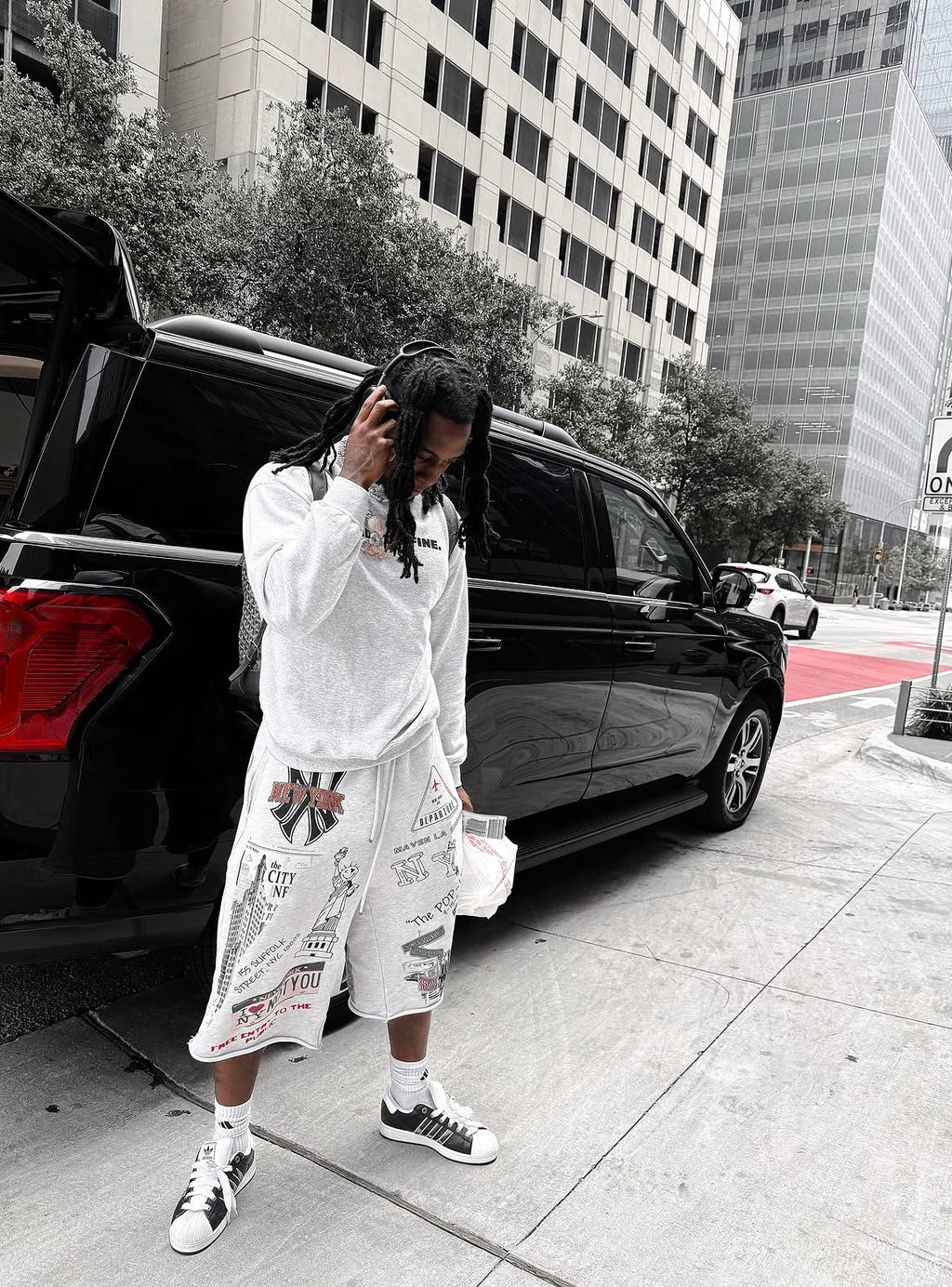 NYFW '25 "Pop Up" 3/4 Sweats