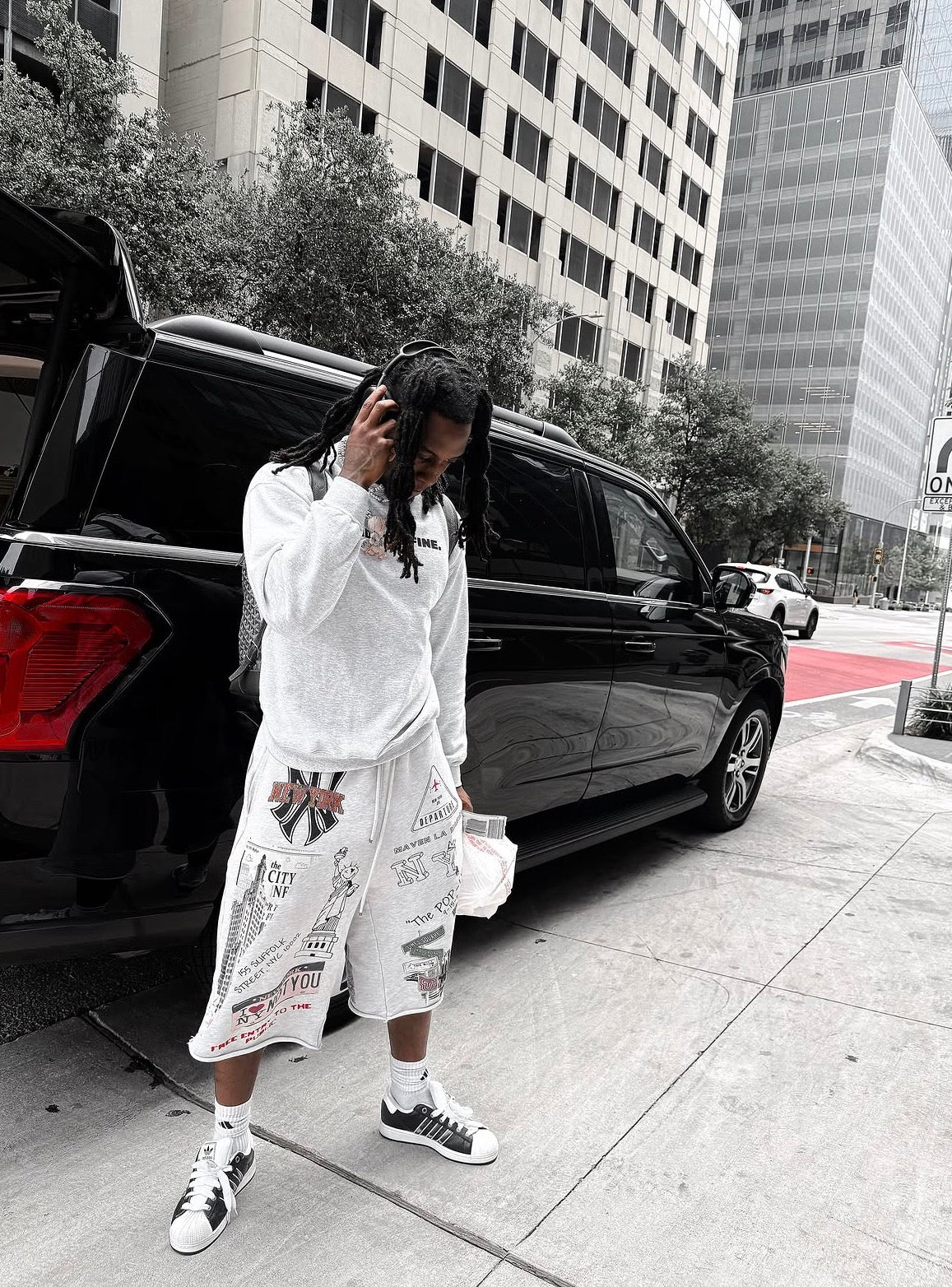NYFW '25 "Pop Up" 3/4 Sweats